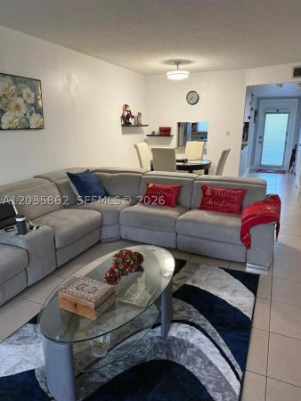 Sunrise Lakes 3, 2900 N Pine Island Rd #209, Sunrise, Florida 33322, image 1