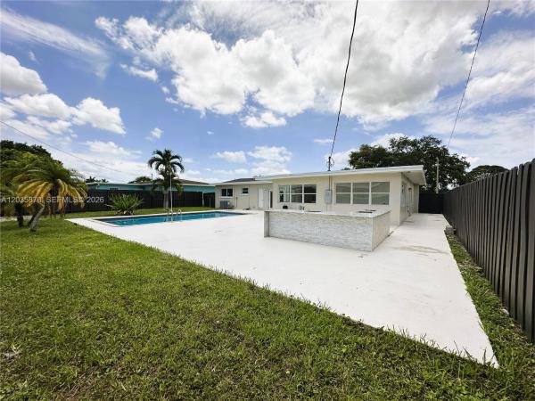 16123 SW 108th Ct, Unincorporated Dade County, Florida 33157, image 1