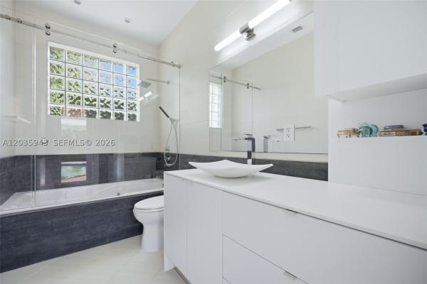 Harborside, 1205 Seagull Ter, Hollywood, Florida 33019, image 2