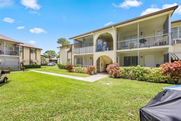 La Pinata, 5839 La Pinata Blvd #C-2, Greenacres, Florida 33463, image 1