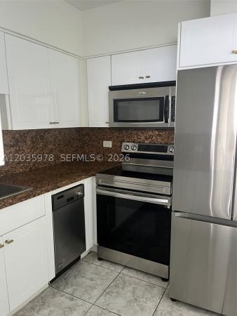 Parkview Point, 7441 Wayne Ave #8B, Miami Beach, Florida 33141, image 2