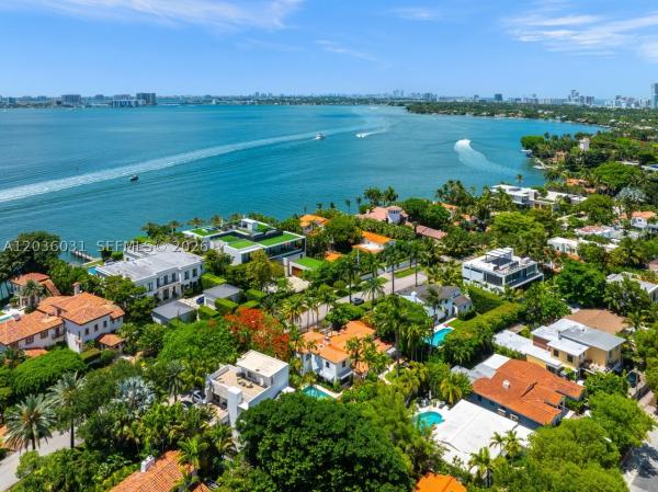 Nautilus, 4727 N Bay Rd, Miami Beach, Florida 33140, image 1