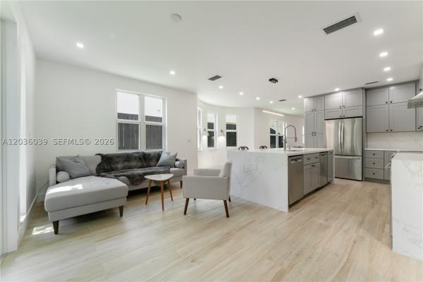3125 Paola Dr #15, Miami, Florida 33133, image 2