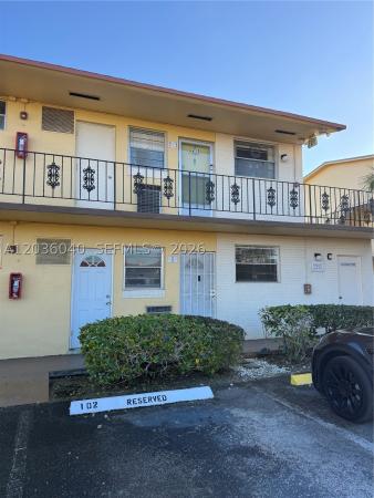 Biscayne Lake Gardens, 2940 NE 203rd St #C213, Aventura, Florida 33180, image 3
