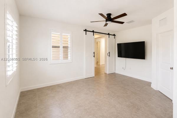 Kingman Commons, 2450 SE 1st St, Homestead, Florida 33033, image 3