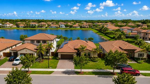 Kingman Commons, 2450 SE 1st St, Homestead, Florida 33033, image 3