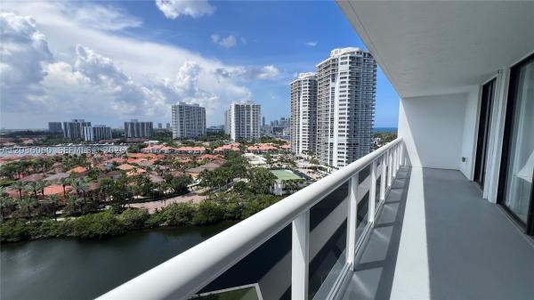 Waterview 1, 20505 E Country Club Dr #1639, Aventura, Florida 33180, image 2