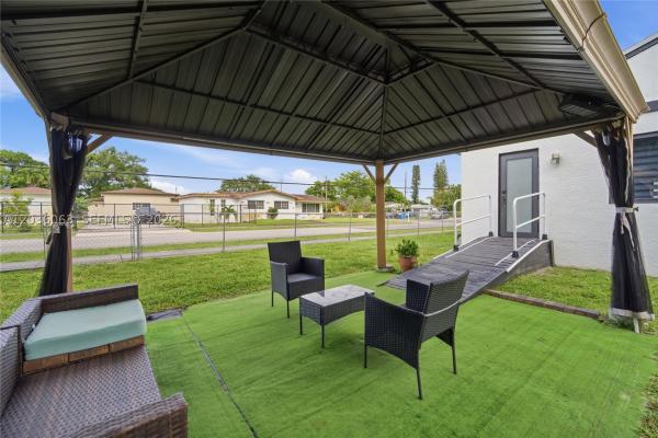 Carver Ranches, 5001 SW 21st St, West Park, Florida 33023, image 1