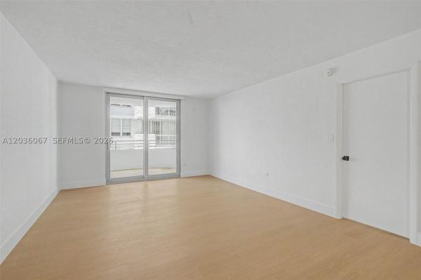 Oceanside Plaza, 5555 Collins Ave #7B, Miami Beach, Florida 33140, image 1