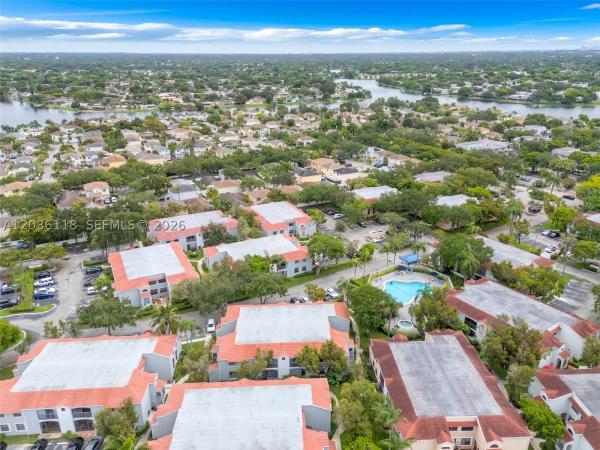 12026 NW 11th St, Pembroke Pines, Florida 33026, image 3