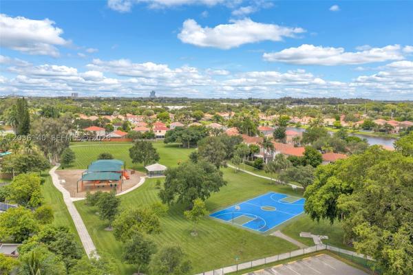 Reflections At Pine Island Lakes, 4171 SW 85th Ave, Davie, Florida 33328, image 1
