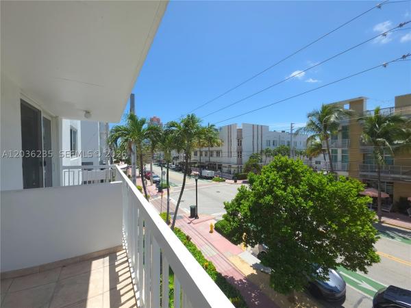 The Presidential, 401 Ocean Dr #304, Miami Beach, Florida 33139, image 2
