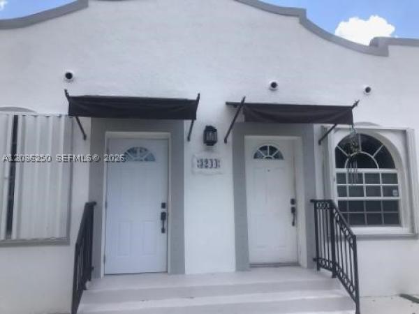 Auburndale, 3244 SW 3rd St #L, Miami, Florida 33135, image 2