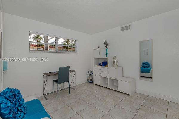 Hollybrook Golf & Tennis Club, 9410 N Hollybrook Lake Dr #109, Pembroke Pines, Florida 33025, image 2
