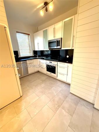The Esplanade Beach, 900 16th St #108, Miami Beach, Florida 33139, image 3