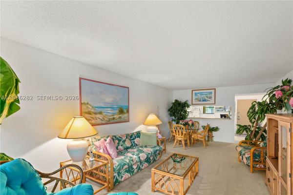 10155 NW 9th St Cir #4-202, Unincorporated Dade County, Florida 33172, image 1