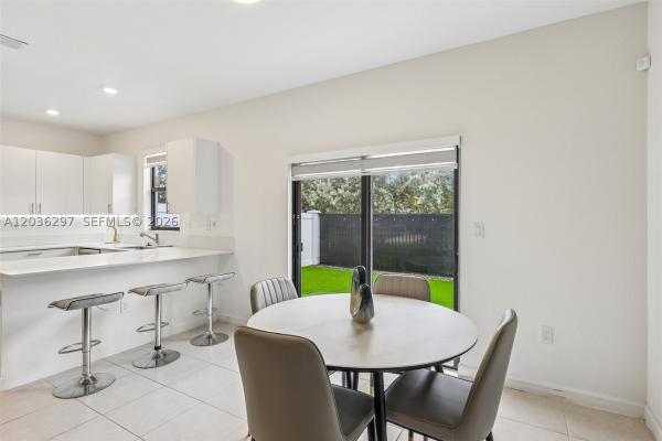 Viewpoint At Vista Lago, 592 NW 203rd Ter, Miami Gardens, Florida 33169, image 1