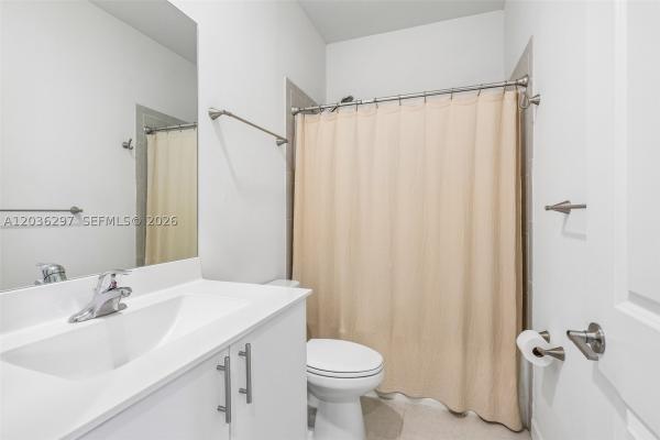 Viewpoint At Vista Lago, 592 NW 203rd Ter, Miami Gardens, Florida 33169, image 1