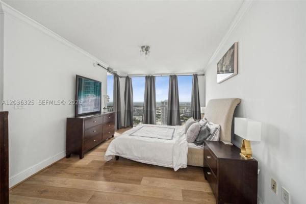 Opera Tower, 1750 N Bayshore Dr #4315, Miami, Florida 33132, image 1