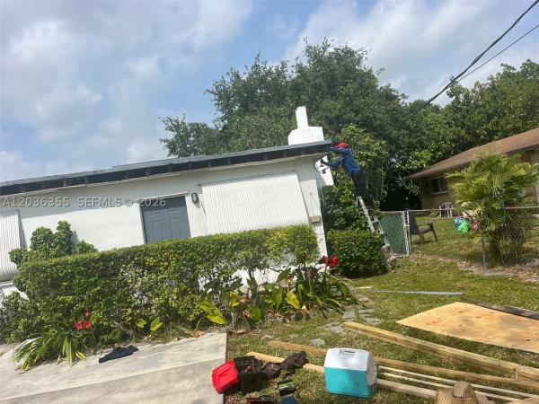 Hollywood Country Estates, 1324 N 58th Ave, Hollywood, Florida 33021, image 1