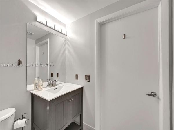 The Metropolitan, 2475 Brickell Ave #804, Miami, Florida 33129, image 1