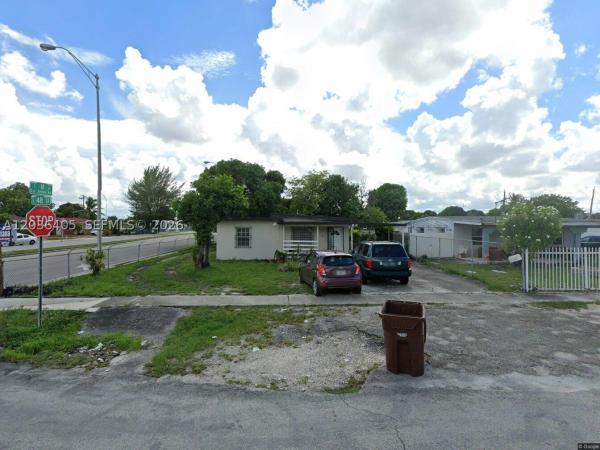 Hialeah Residential, 790 E 48th St, Hialeah, Florida 33013, image 2