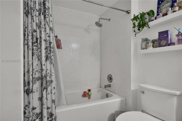 Moon Bay Of Miami, 500 NE 29th St #901, Miami, Florida 33137, image 1