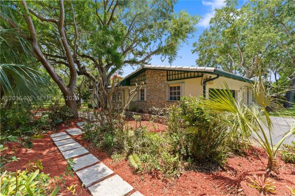 Coral Reef Estates, 15200 SW 88th Ave, Palmetto Bay, Florida 33157, image 3