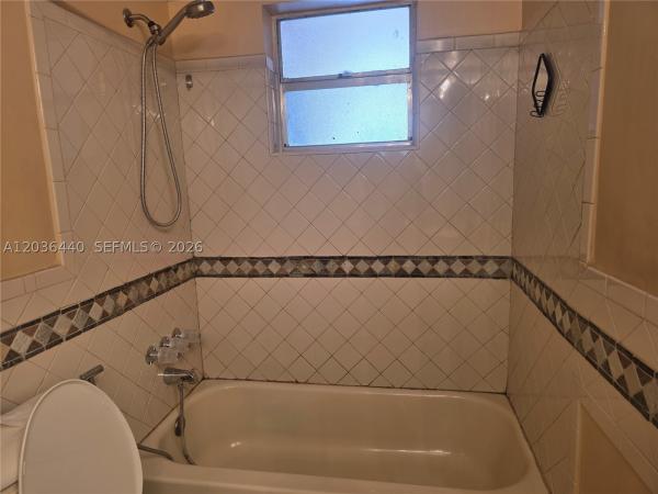 1304 NE 191st St #A-128, Unincorporated Dade County, Florida 33179, image 1