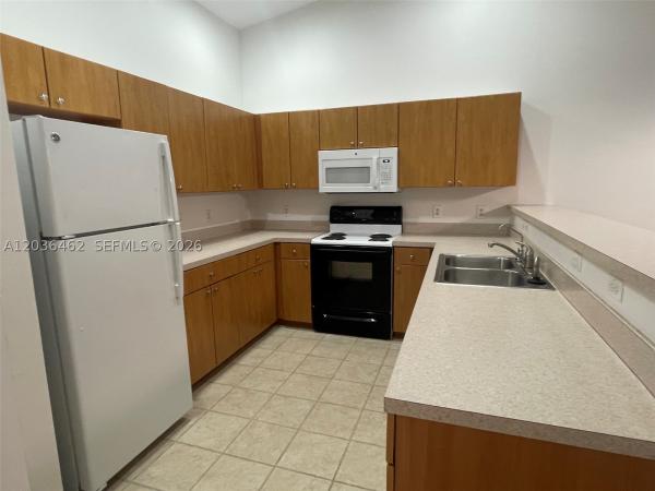 Fort Myers, 3857/3859 Kittyhawk Dr, Fort Myers, Florida 33905, image 2