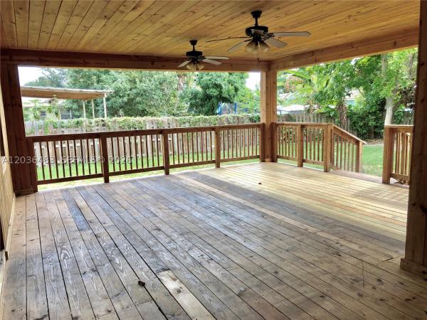 1272 NE 145th St, Unincorporated Dade County, Florida 33161, image 2
