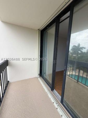 Lincoln Tower, 2400 Presidential Way #403, West Palm Beach, Florida 33401, image 3