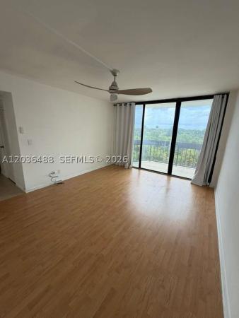 Lincoln Tower, 2400 Presidential Way #403, West Palm Beach, Florida 33401, image 1