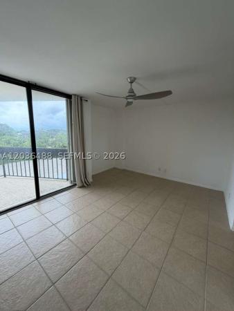 Lincoln Tower, 2400 Presidential Way #403, West Palm Beach, Florida 33401, image 2