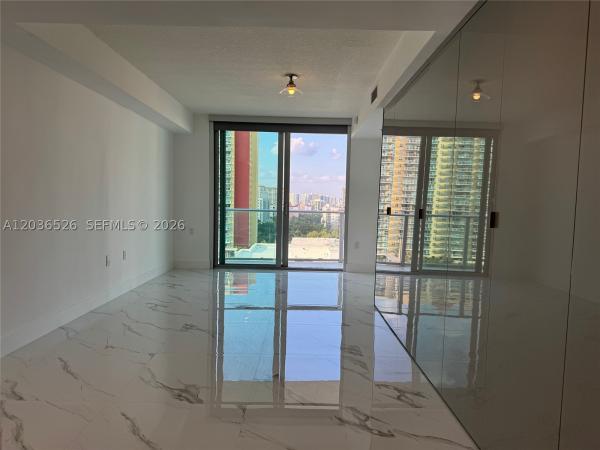 Parque Towers, 330 Sunny Isles Blvd #5-1003, Sunny Isles Beach, Florida 33160, image 1
