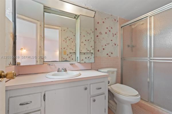 1201 NE 191st St #G219, Unincorporated Dade County, Florida 33179, image 3