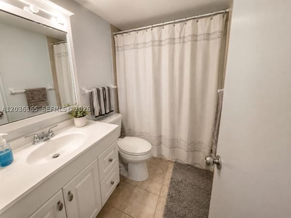 Four Sea Suns, 306 S Circle Dr S #104, Boynton Beach, Florida 33435, image 3
