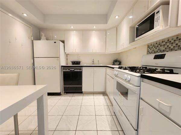 Parker Plaza Estates, 2030 S Ocean Dr #401, Hallandale Beach, Florida 33009, image 3