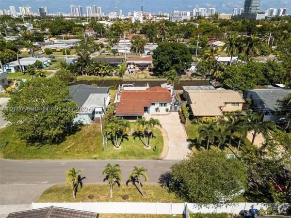 Ro-Len Acres, 707 SW 3rd Ave, Hallandale Beach, Florida 33009, image 2