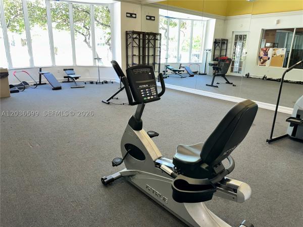 Pinehurst Club, 460 S Park Rd #6-203, Hollywood, Florida 33021, image 1