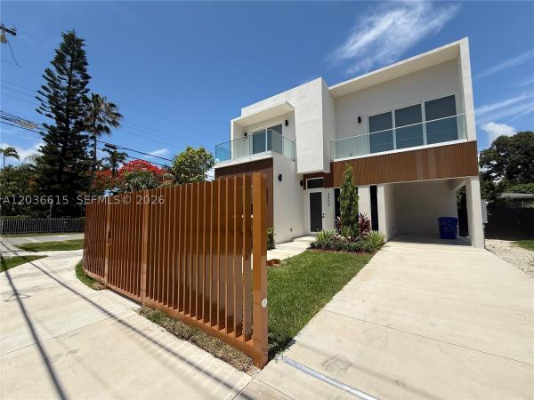 Frow Homestead, 3330 Elizabeth St, Miami, Florida 33133, image 1