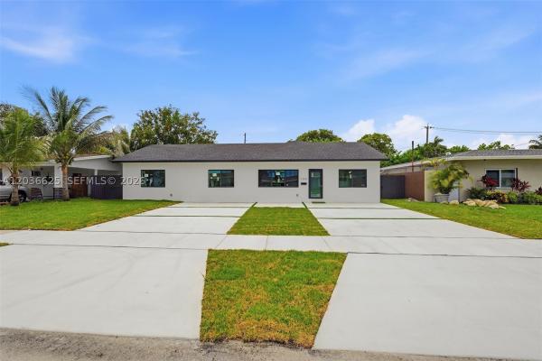 1140 NE 201st Ter, Unincorporated Dade County, Florida 33179, image 1