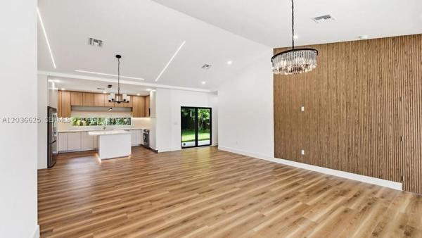 1140 NE 201st Ter, Unincorporated Dade County, Florida 33179, image 3