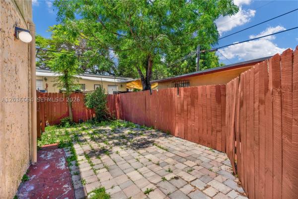 Bryandale, 2145 SW 7th St #2, Miami, Florida 33135, image 3