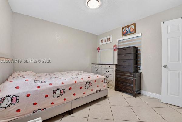 15398 Garfield Dr, Homestead, Florida 33033, image 3