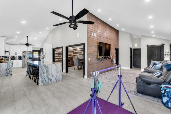 Country Club Acres, 5049 Cleveland Rd, Delray Beach, Florida 33484, image 2