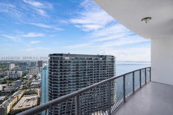 Opera Tower, 1750 N Bayshore Dr #3811, Miami, Florida 33132, image 1