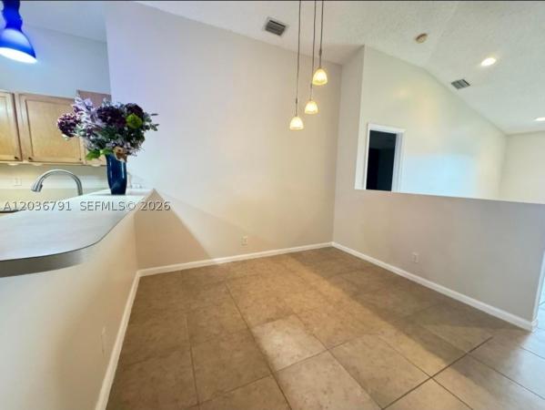 Lake Worth, Florida 33463, image 2