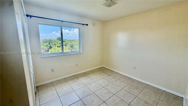 River Run South, 2415 NW 16th St Rd #603-1, Miami, Florida 33125, image 3