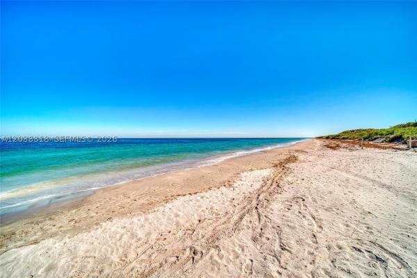 Towers Of Key Biscayne, 1121 Crandon Blvd #F304, Key Biscayne, Florida 33149, image 2